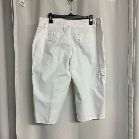Frenchcuff white capris size 12 - Picture 4 of 5